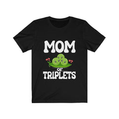 Mom of triplets three peas in a pod pregnancy announcement tee
