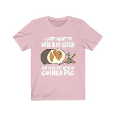 I work in my garden and hang with my guinea pig funny gardener cavy tee