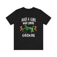 Gecko Lover T-Shirt for Girls - gecko print design