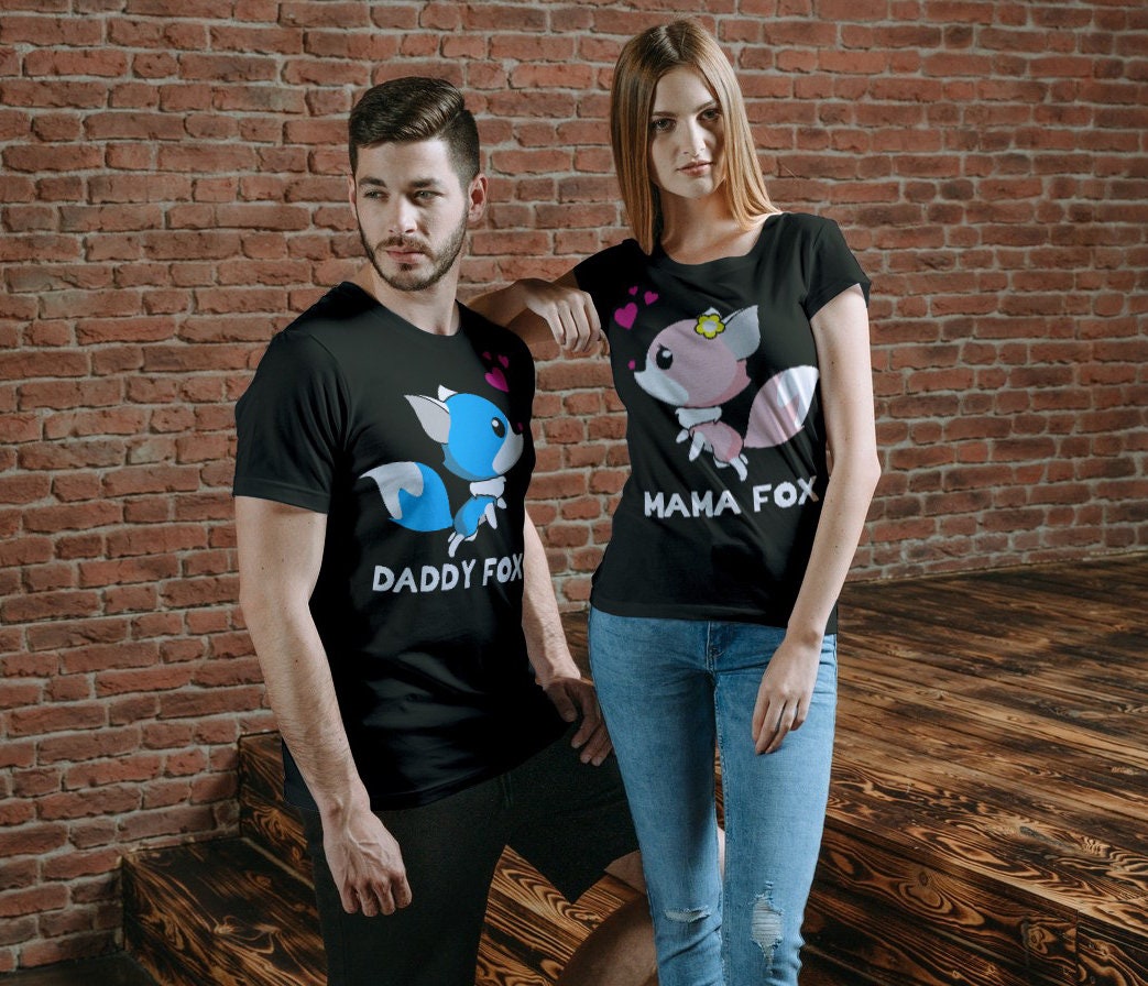 Fox Mama Daddy Fox Shirt, Mom Dad matching Fox Shirt, Parents Couple Boyfriend Girlfriend Family Matching Animal Gift T-Shirts Image 1