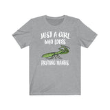 Just A Girl Who Loves Praying Mantis Shirt, Praying Mantis Lover Shirt, Praying Mantis Lover Gift, Praying Mantis Shirt, Animal Adult Kids Image 2